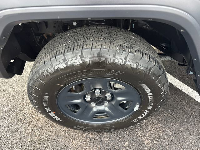Used 2024 Jeep Wrangler Sport AWD/4WD image 31