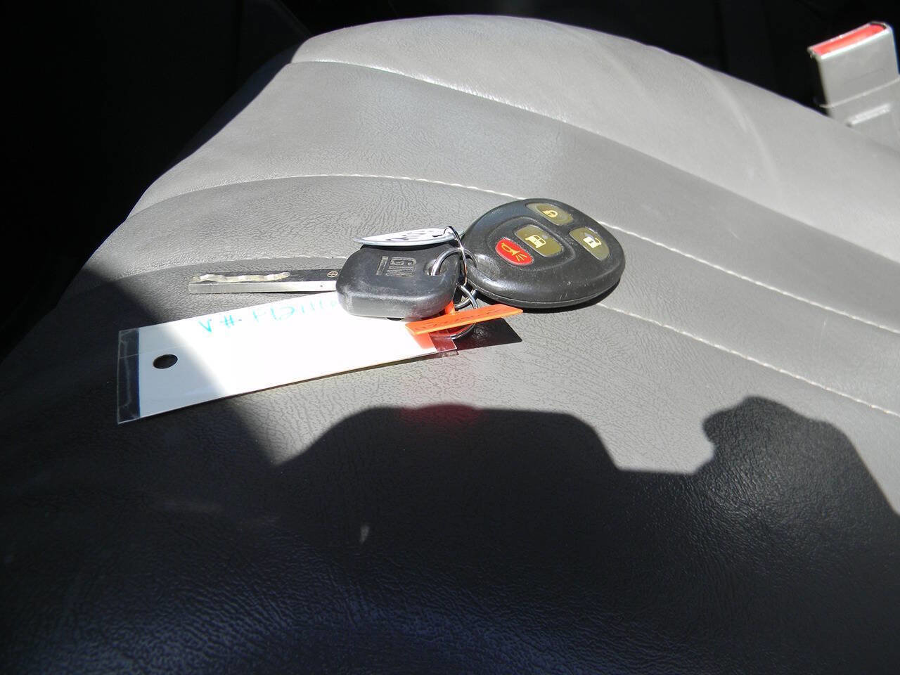 Used 2015 Chevrolet Express 2500 image 20