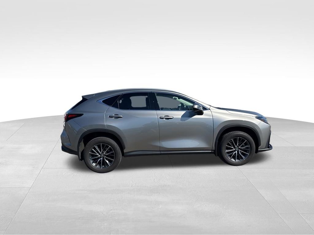 Used 2023 Lexus NX 350 AWD image 8