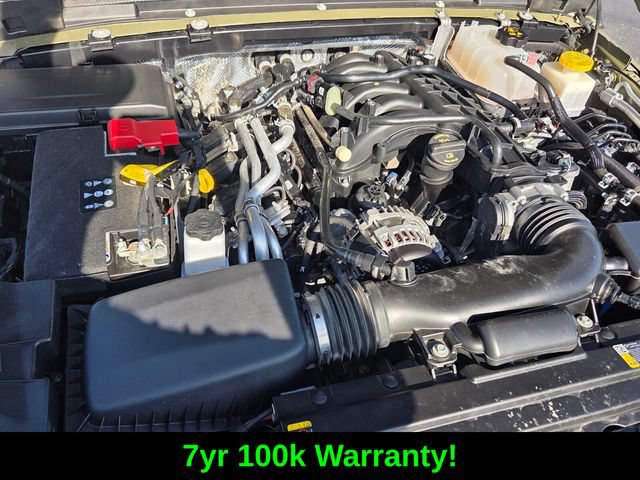 Certified 2025 Jeep Gladiator Sport AWD/4WD image 10