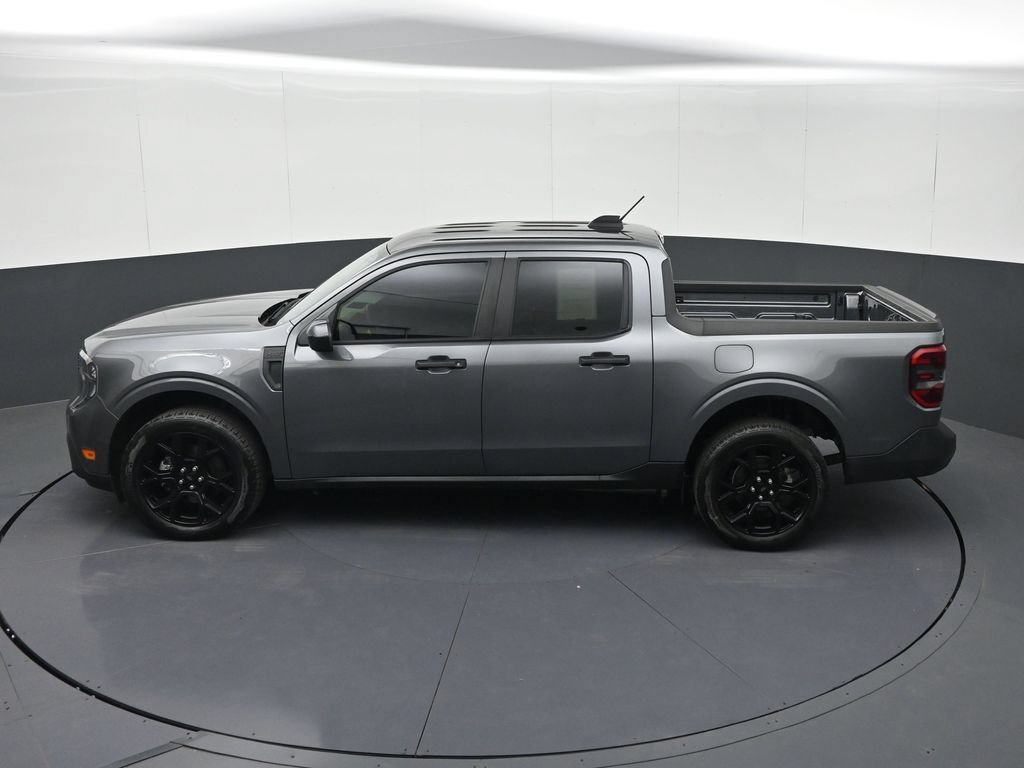 Used 2025 Ford Maverick XLT w/ Equipment Group 301A AWD/4WD image 23