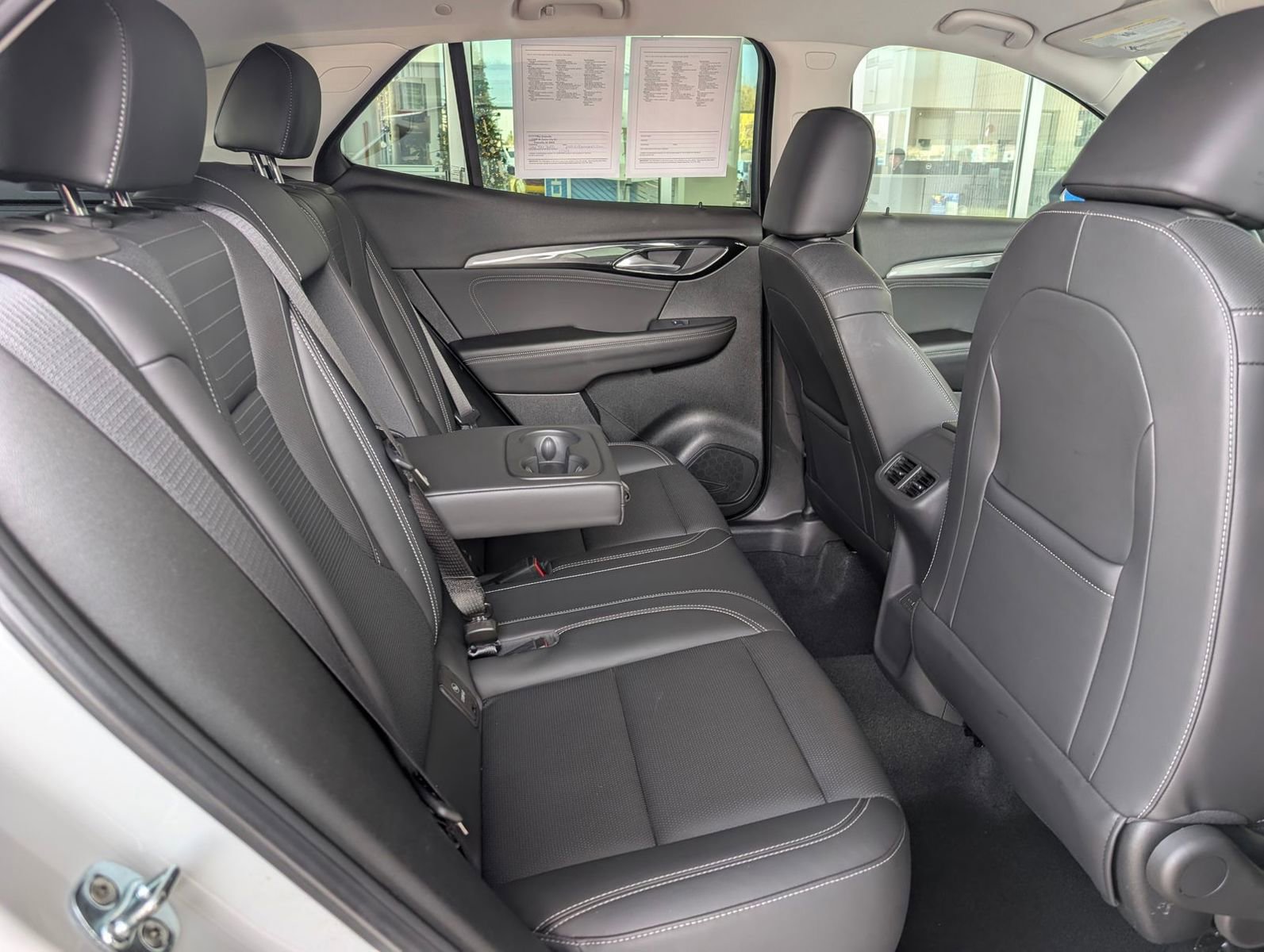 Certified 2024 Buick Envision Preferred image 29