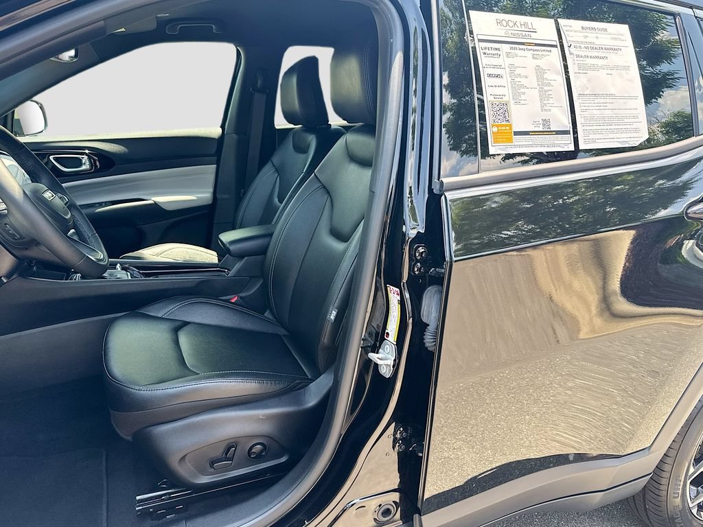 Used 2025 Jeep Compass Limited AWD/4WD image 23
