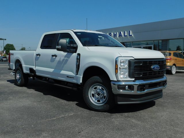 New 2026 Ford F350 XL image 2