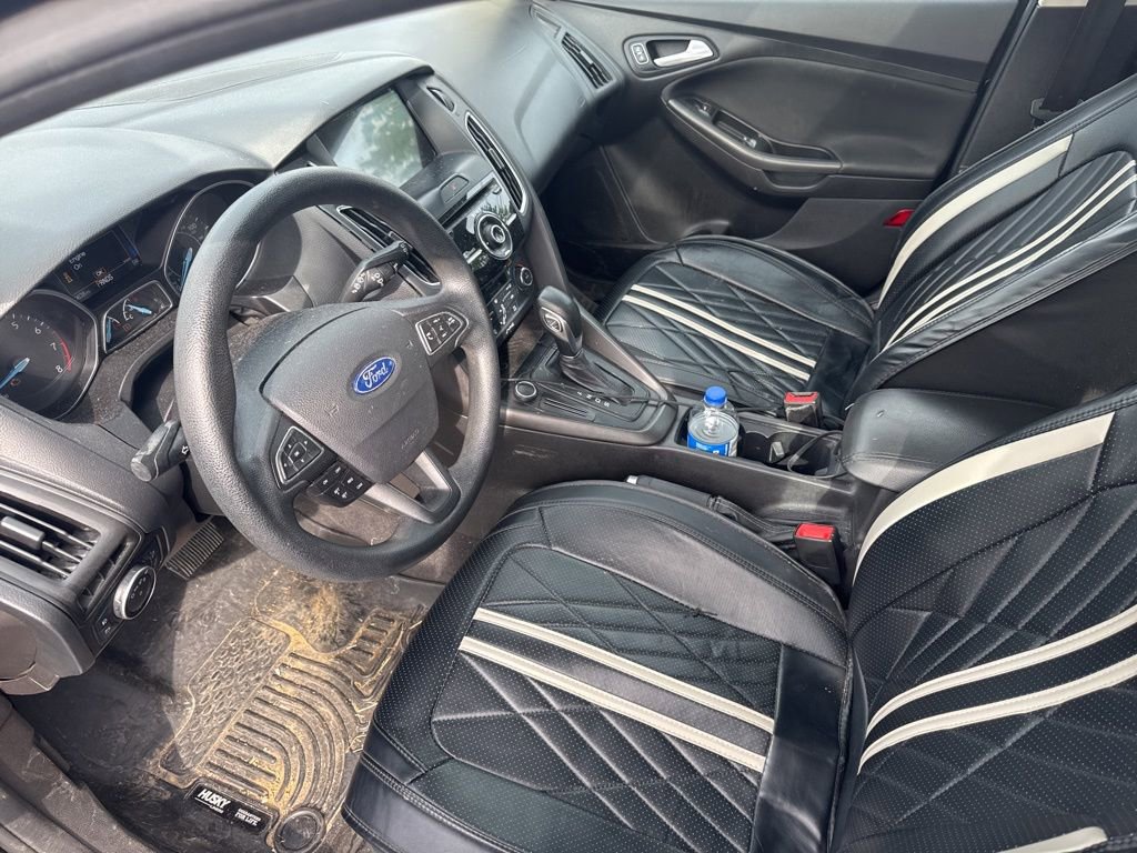 Used 2017 Ford Focus SEL FWD image 14