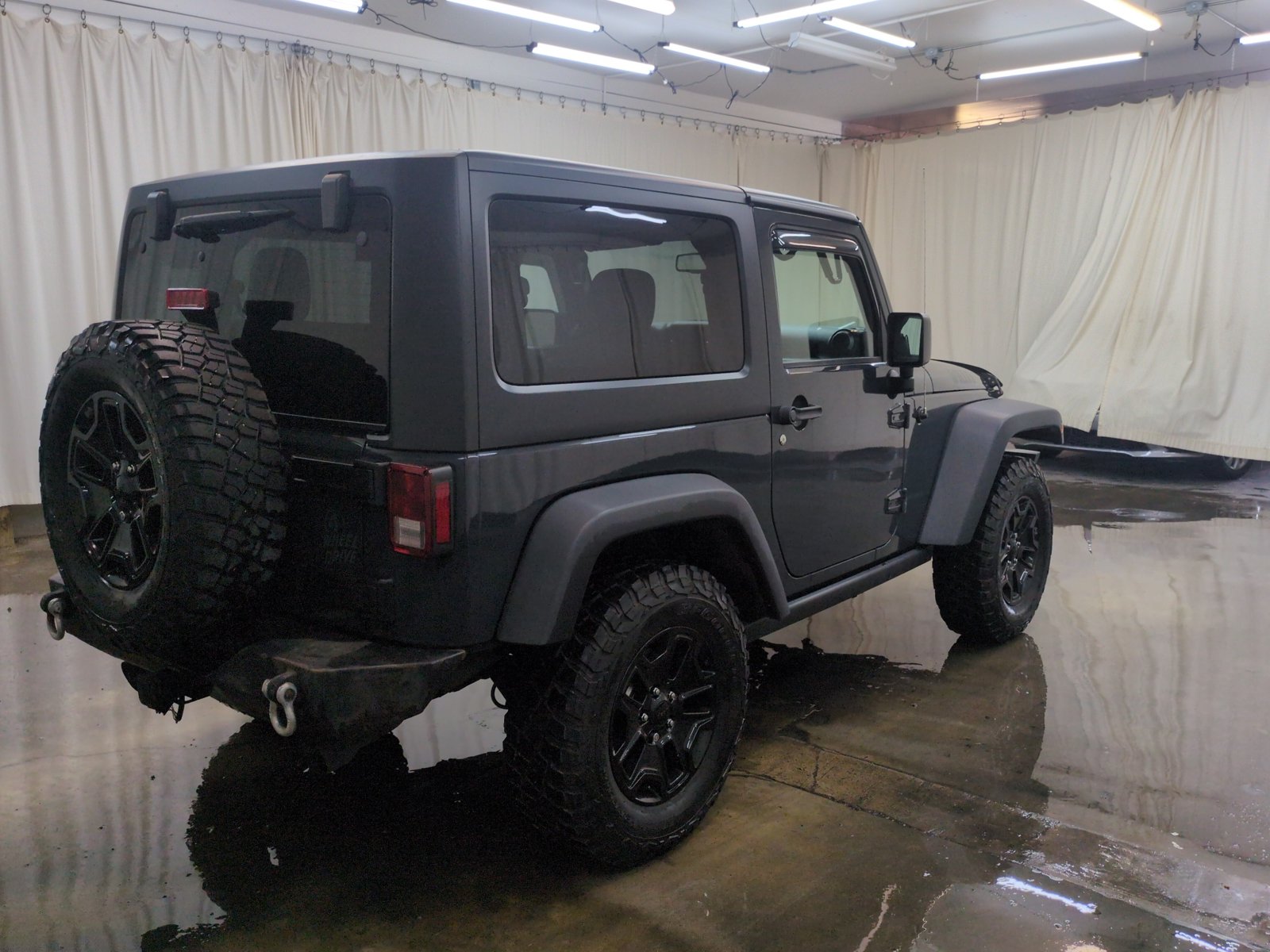 Used 2017 Jeep Wrangler Sport AWD/4WD image 5