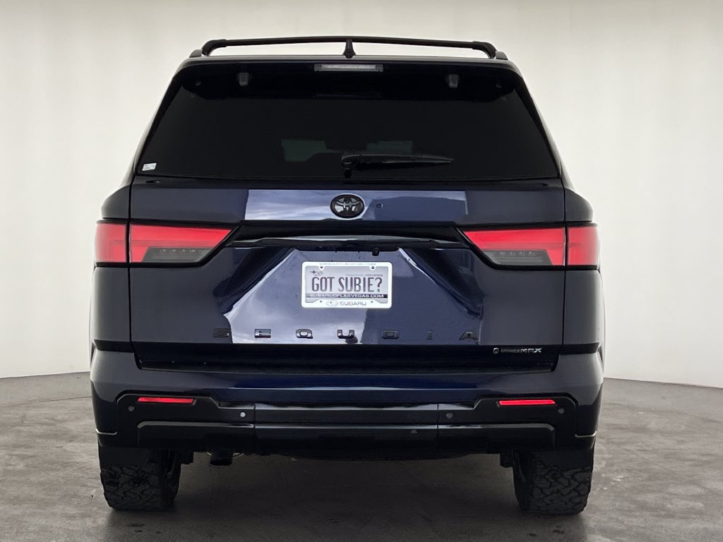 Used 2025 Toyota Sequoia Platinum AWD/4WD image 5