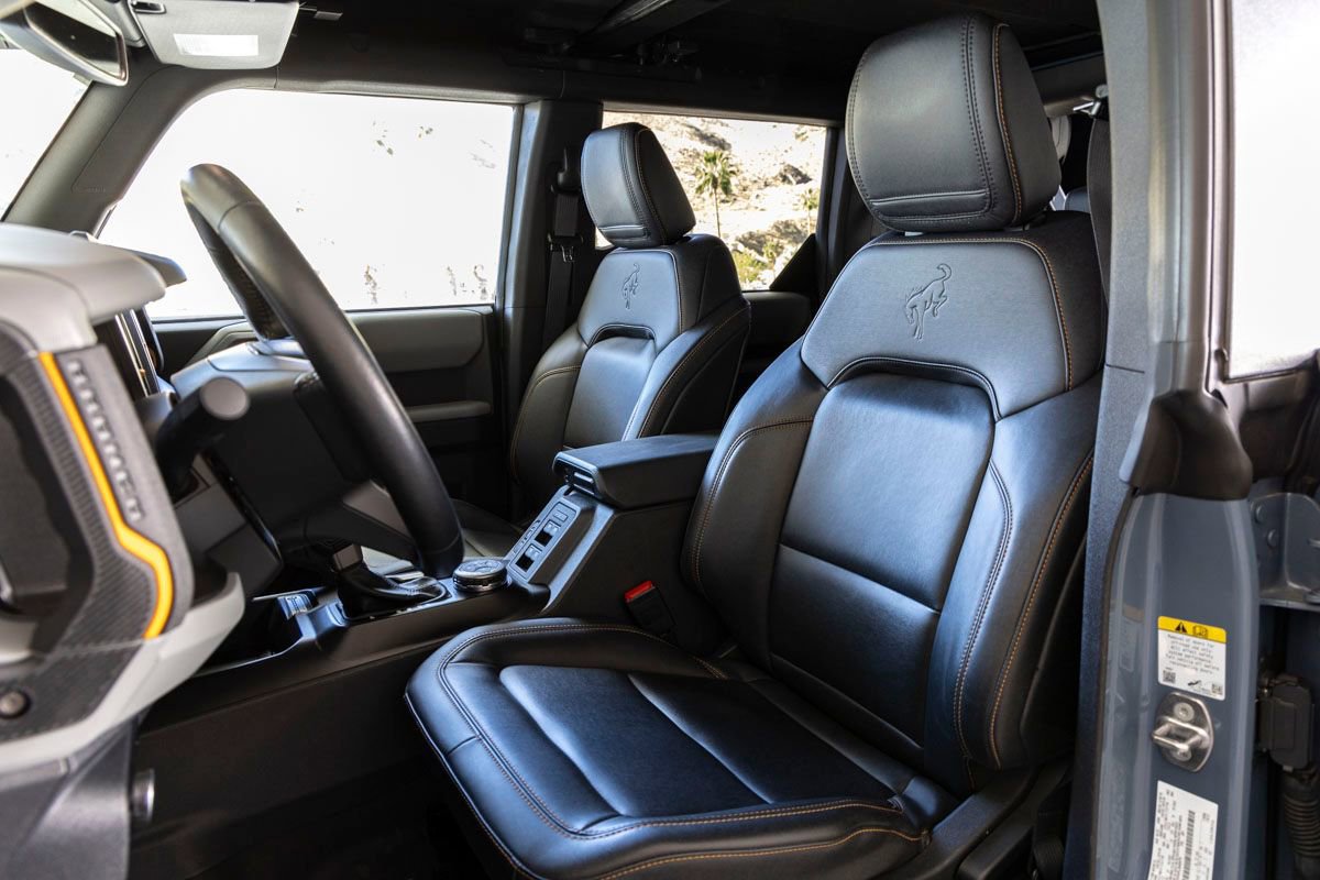 Used 2023 Ford Bronco Badlands image 23