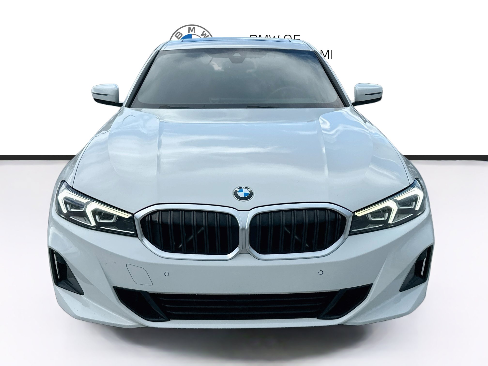 Certified 2023 BMW 330i Sedan w/ Convenience Package RWD image 2