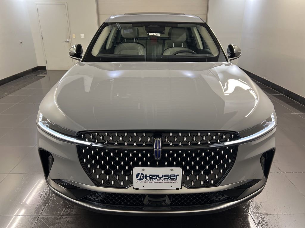 Used 2026 Lincoln Nautilus Premier w/ Equipment Group 102A image 2