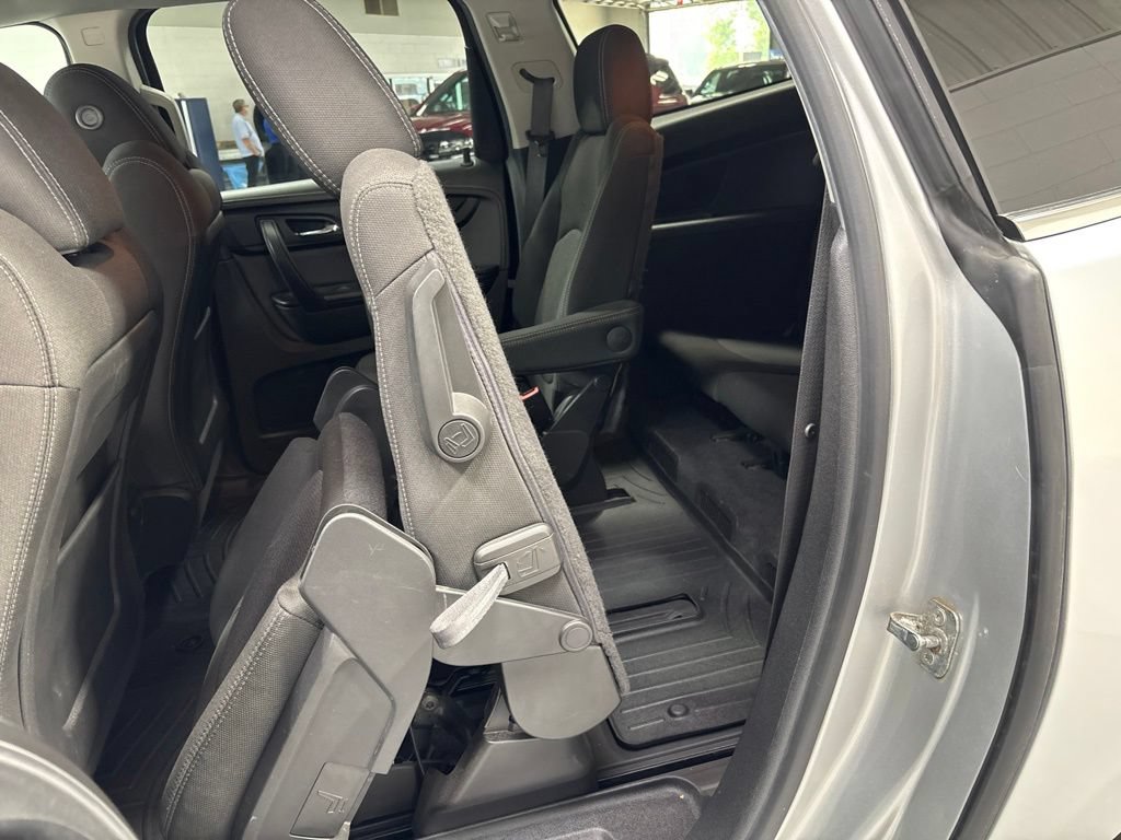 Used 2016 Chevrolet Traverse LT AWD/4WD image 39