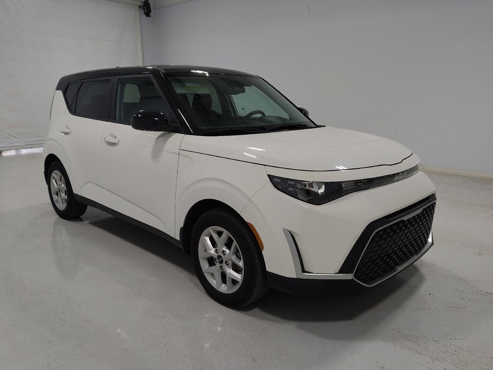 Used 2025 Kia Soul S image 13