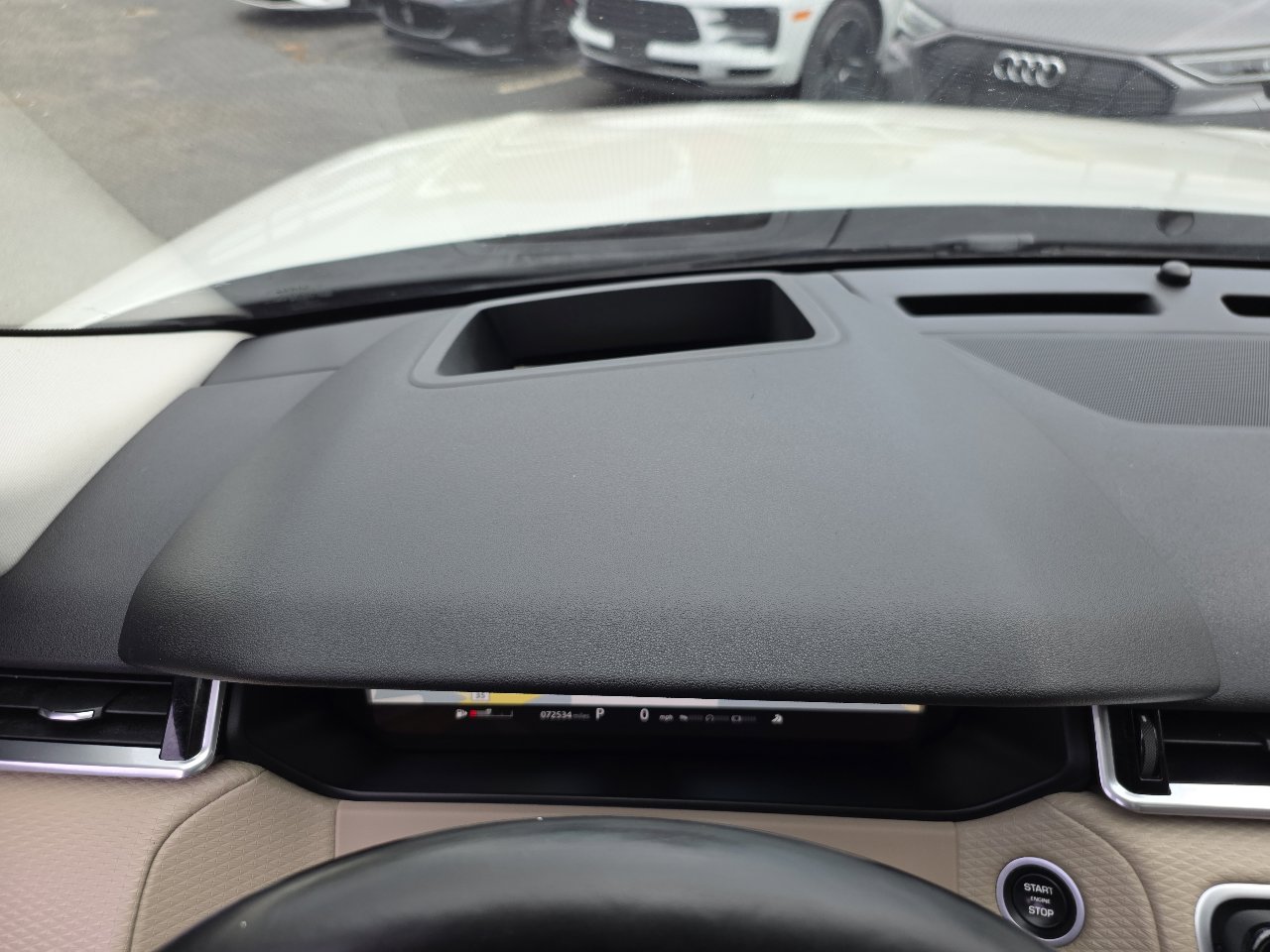 Used 2018 Land Rover Range Rover Velar S image 69