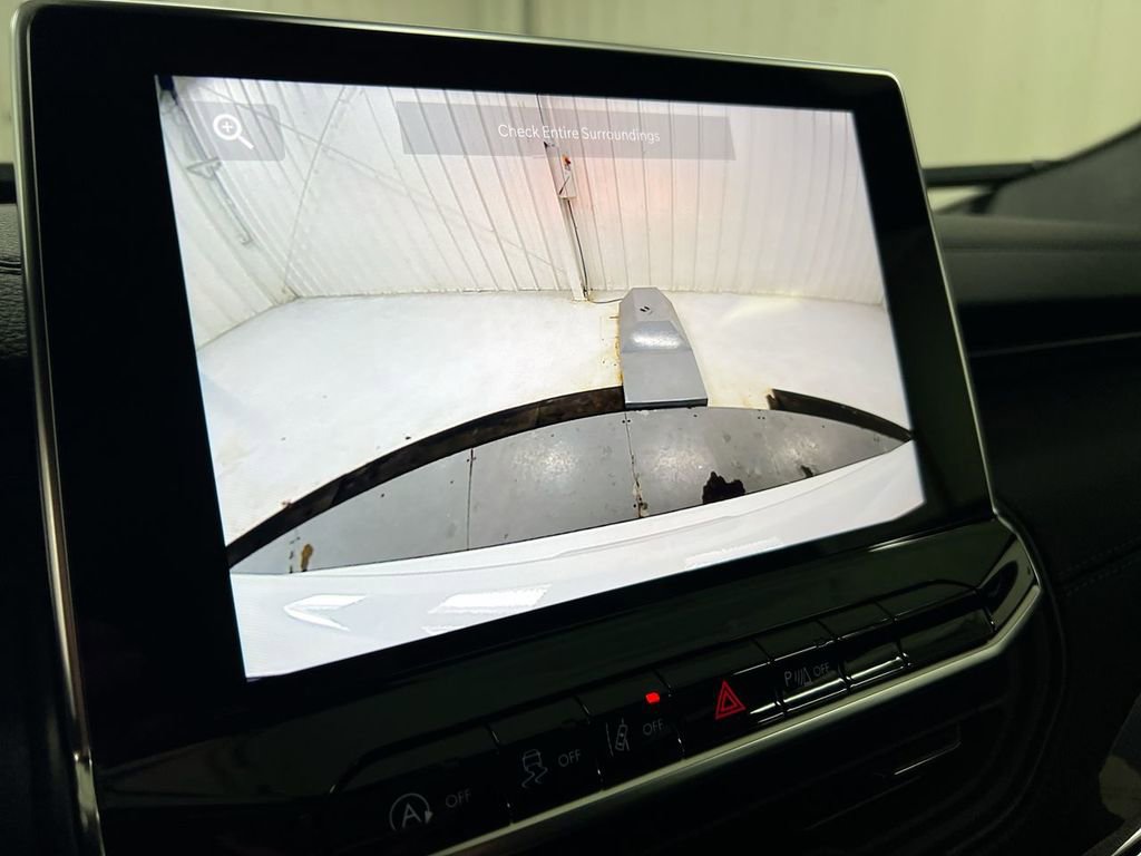 New 2026 Jeep Compass Latitude image 14