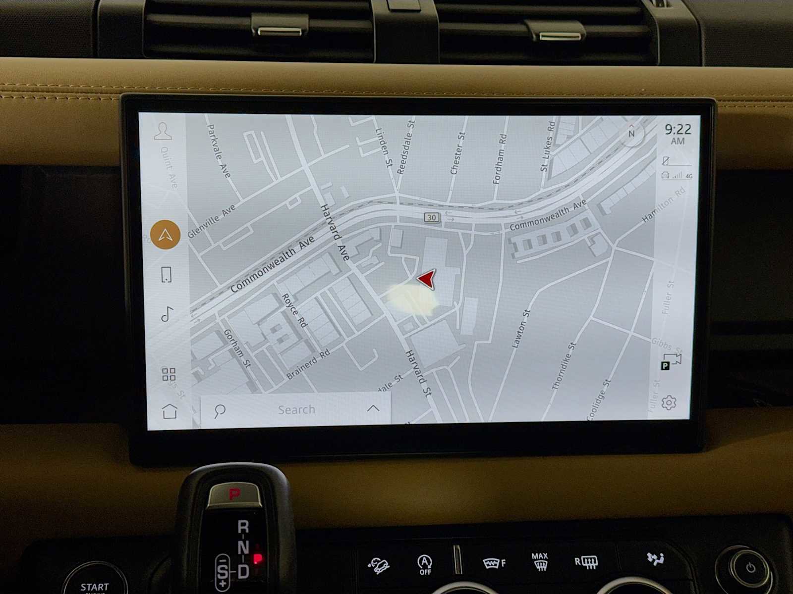 Used 2025 Land Rover Defender 130 X-Dynamic SE image 14