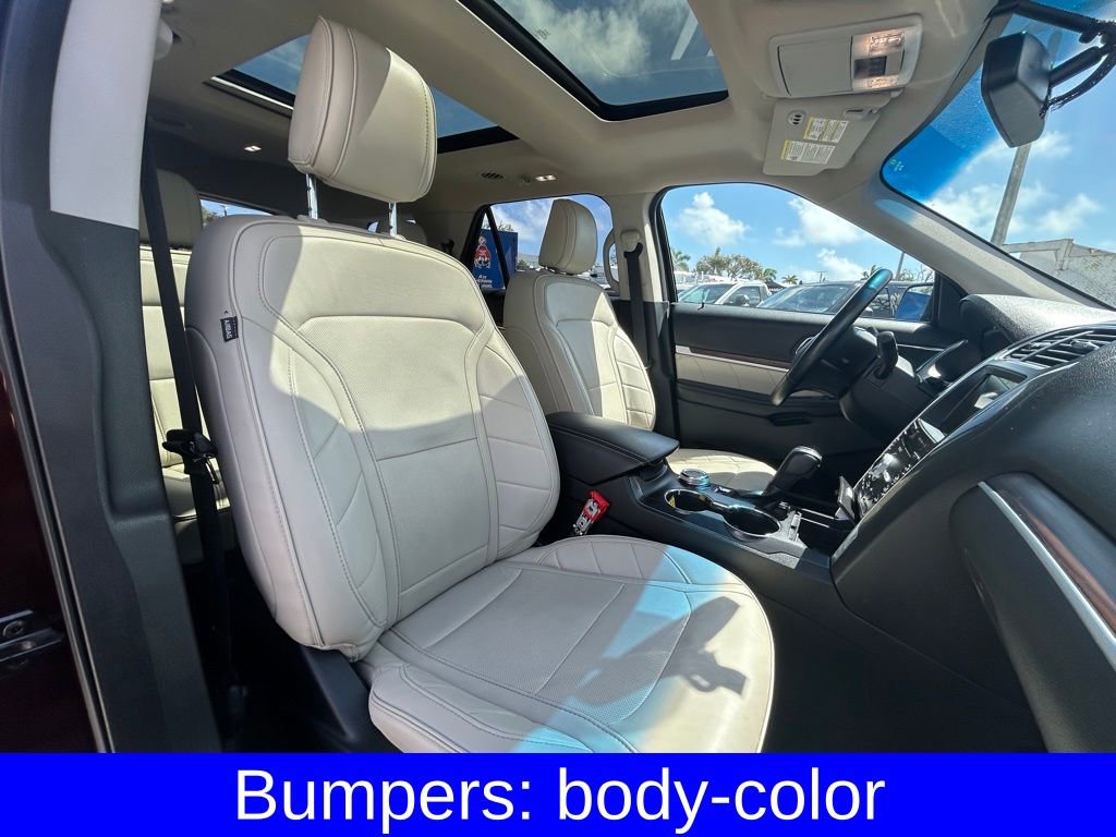 Used 2019 Ford Explorer Limited w/ Limited Luxury Package image 29