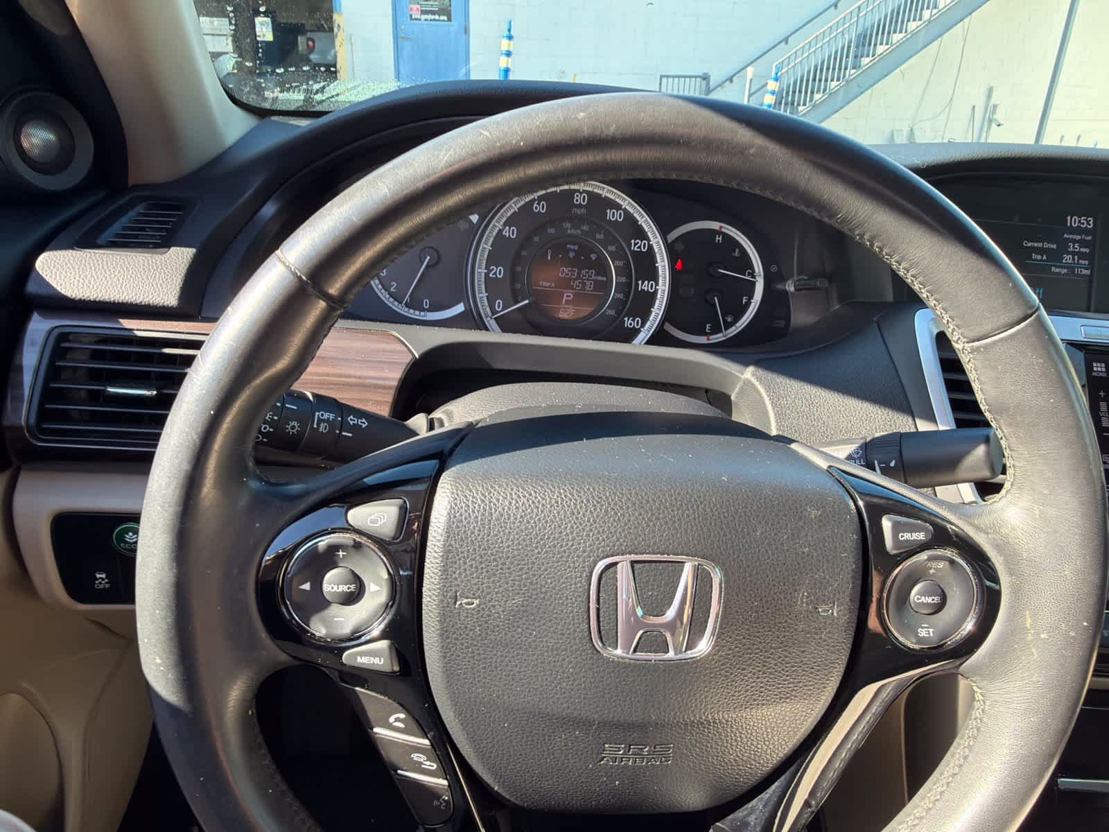 Used 2017 Honda Accord EX-L image 25