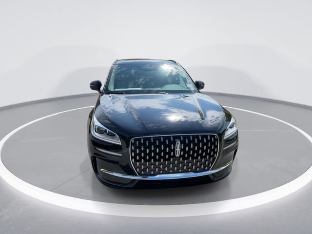 New 2025 Lincoln Corsair Grand Touring w/ Equipment Group 301A AWD/4WD image 3