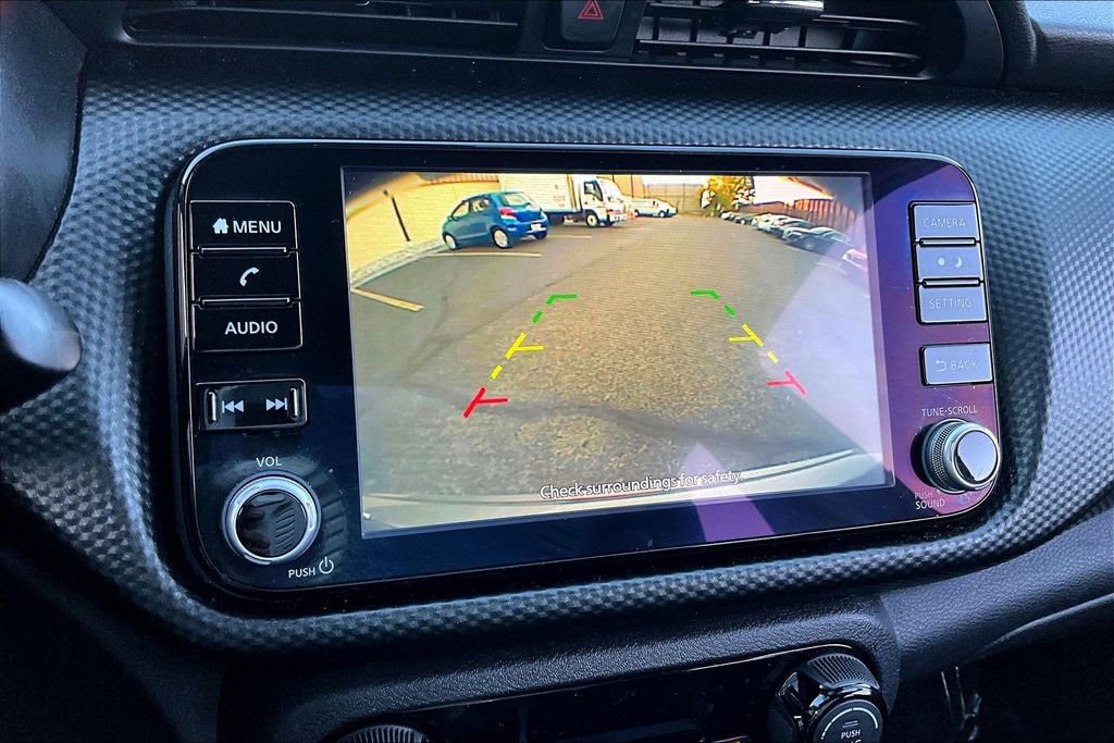 Used 2022 Nissan Kicks SV FWD image 14