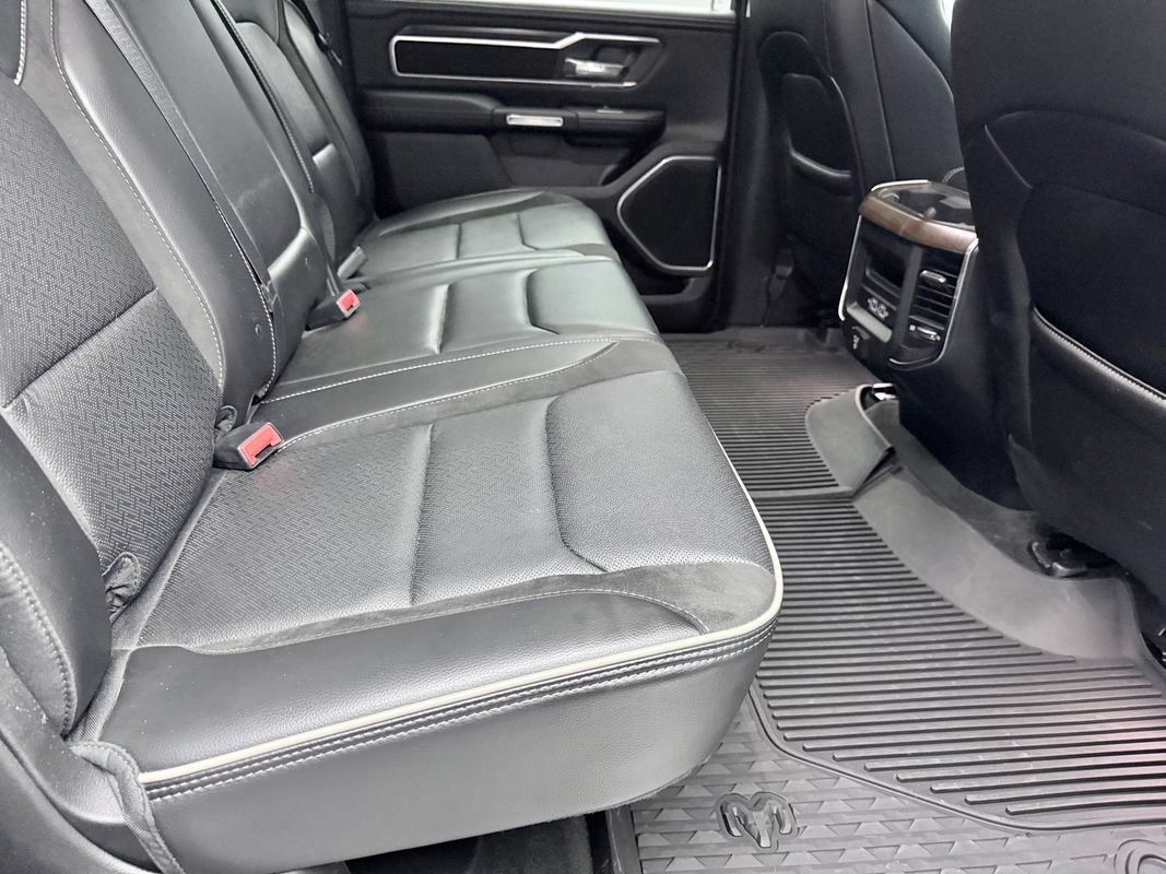 Used 2022 RAM 1500 Laramie AWD/4WD image 13