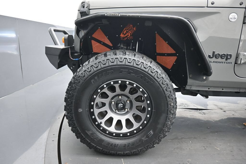 Used 2020 Jeep Gladiator Sport w/ Quick Order Package 24S AWD/4WD image 46