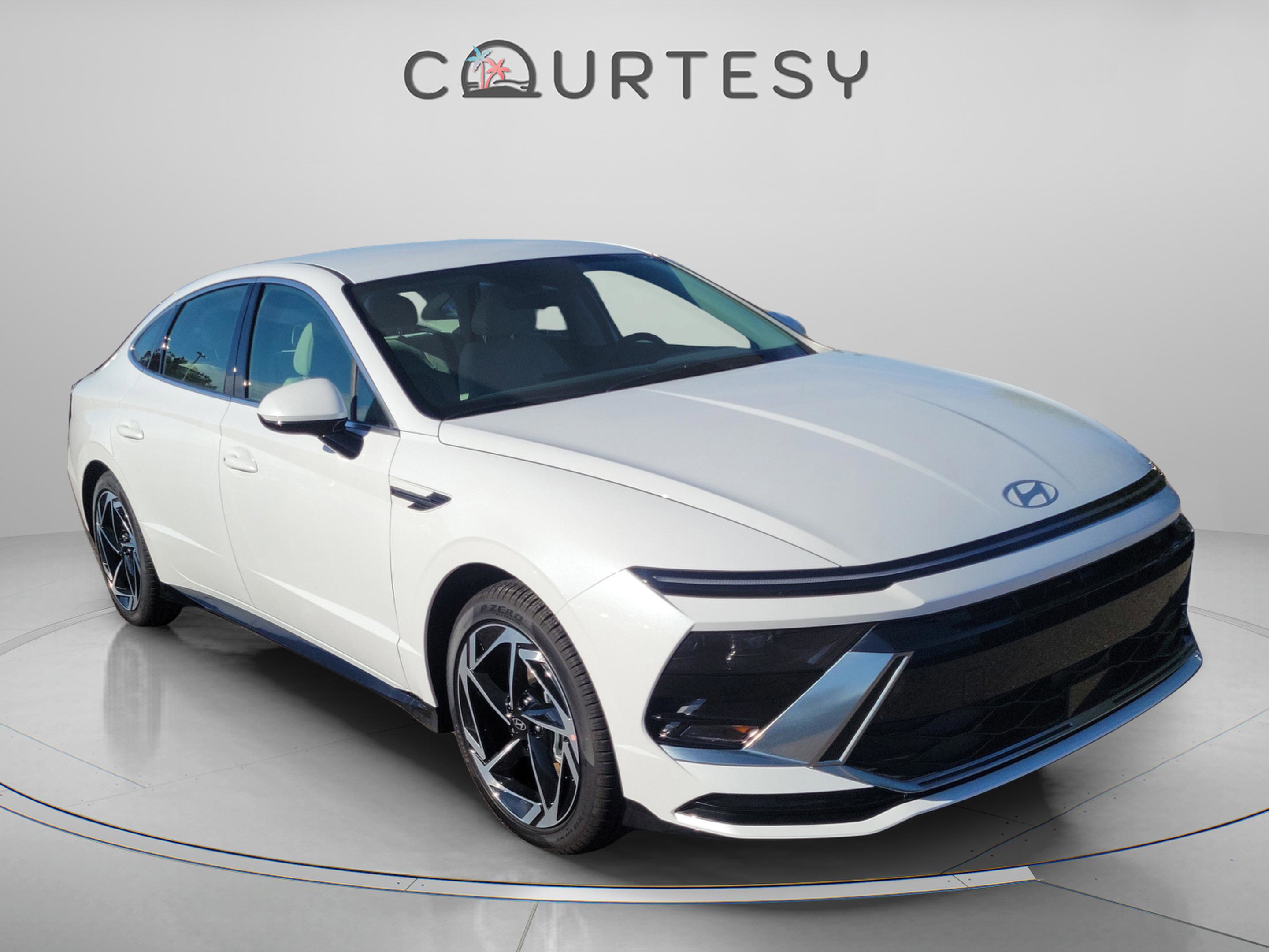 New 2026 Hyundai Sonata SEL FWD image 5