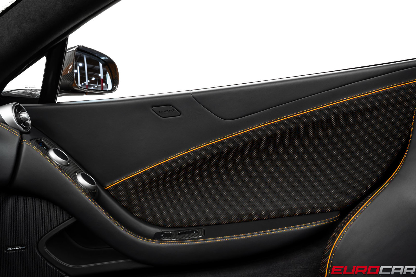 Used 2013 McLaren MP4-12C Spider RWD image 30