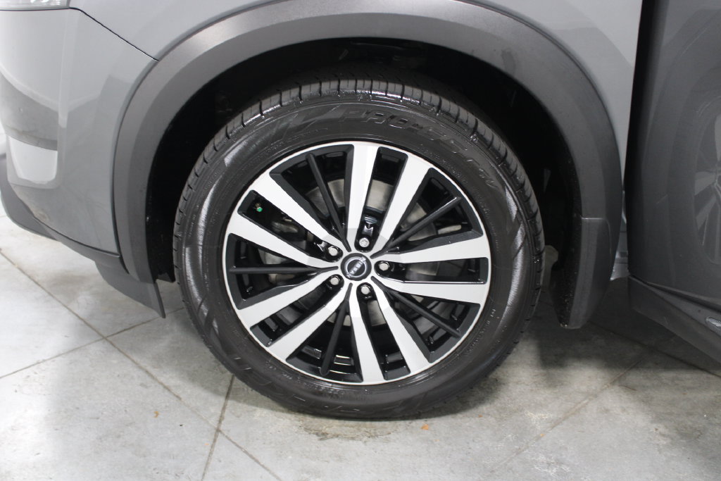 Used 2023 Nissan Pathfinder Platinum AWD/4WD image 65