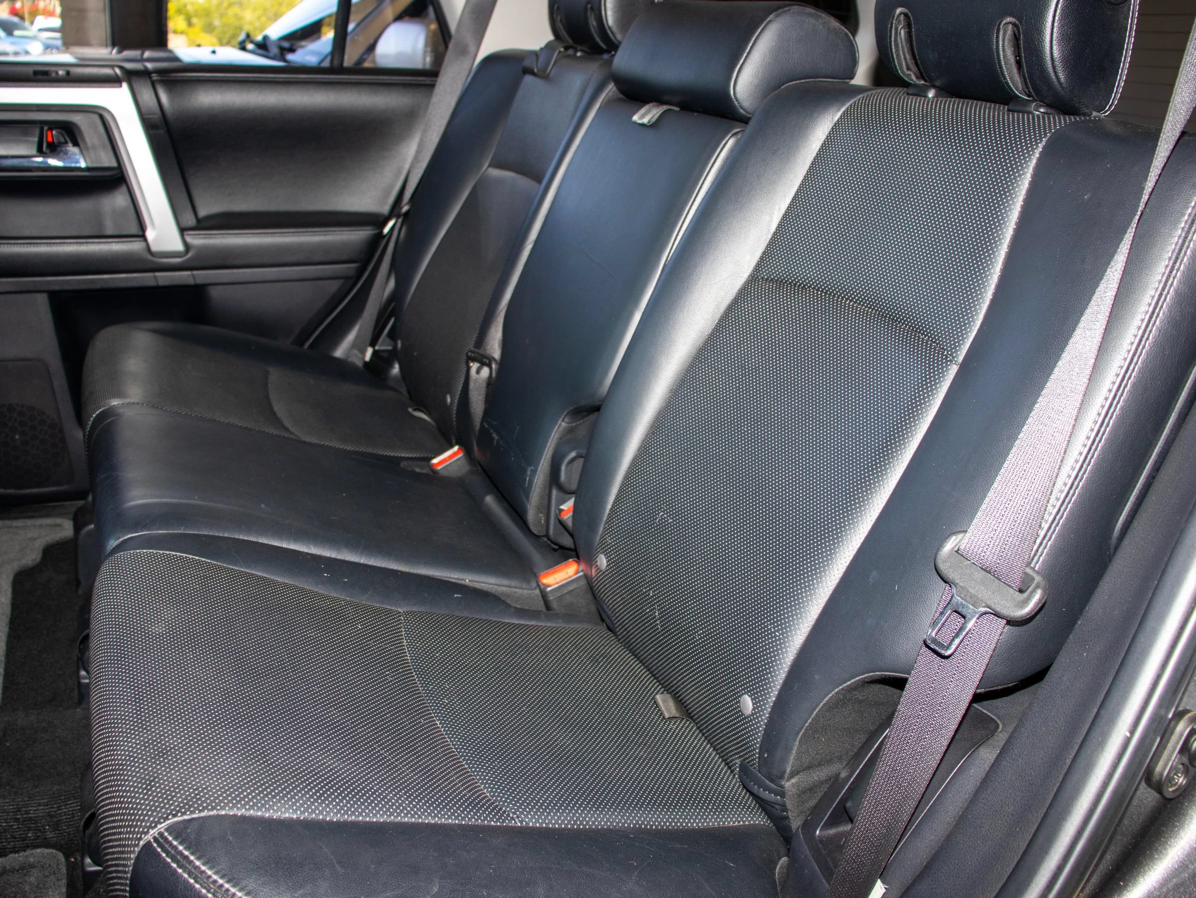 Used 2014 Toyota 4Runner Limited AWD/4WD image 16