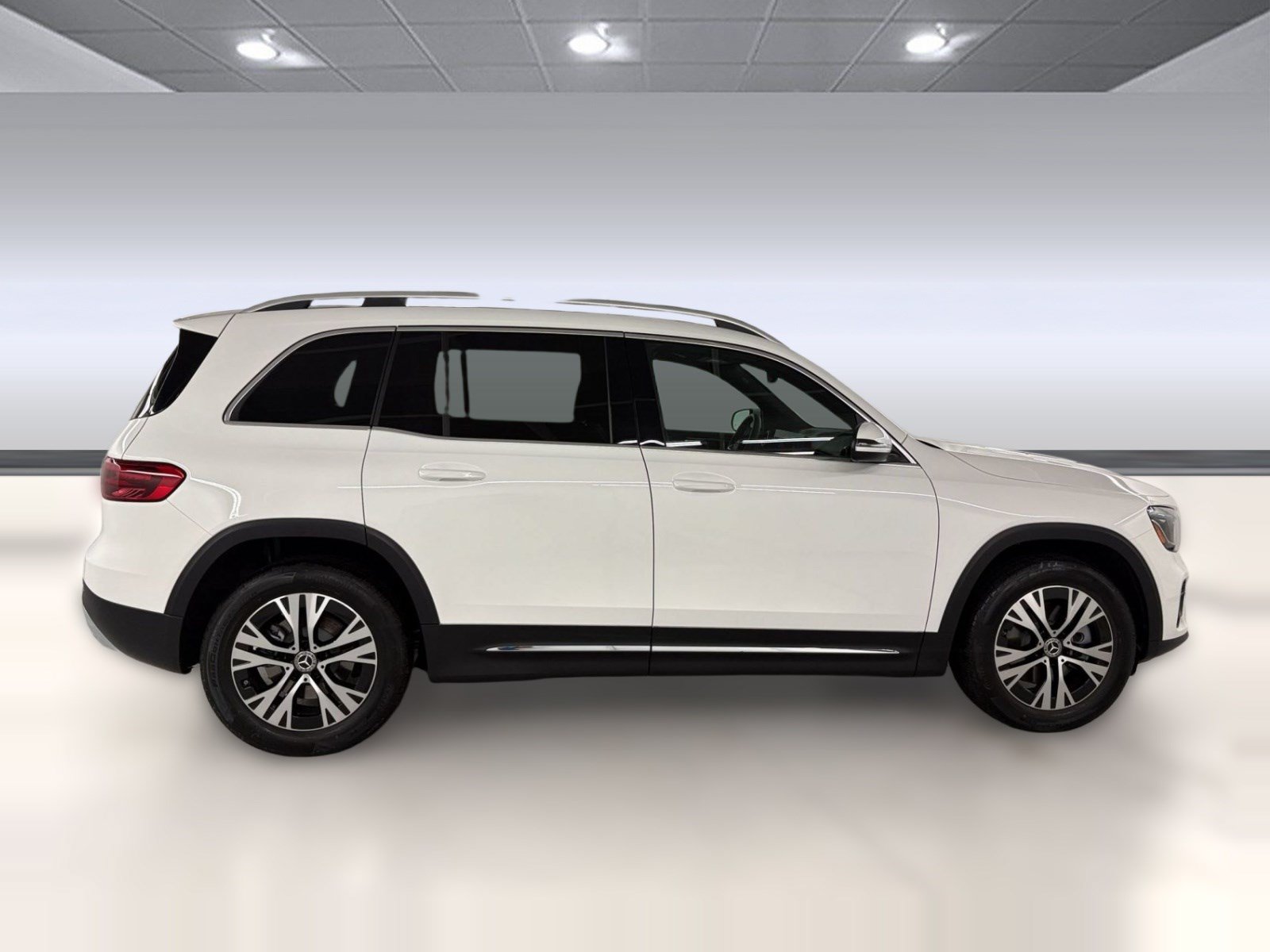 Certified 2026 Mercedes-Benz GLB 250 image 8