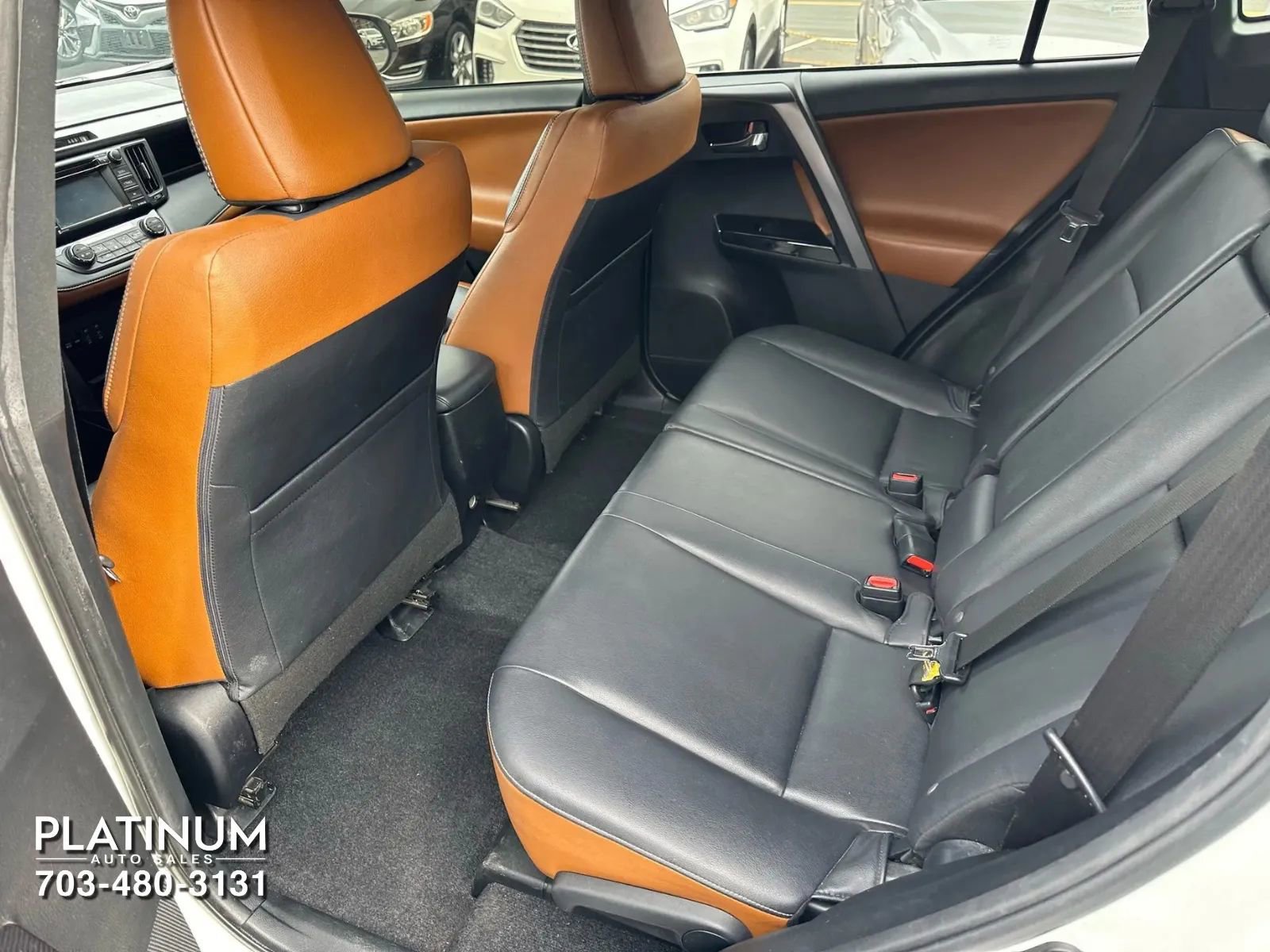 Used 2018 Toyota RAV4 SE w/ Power Extra Value Package image 15