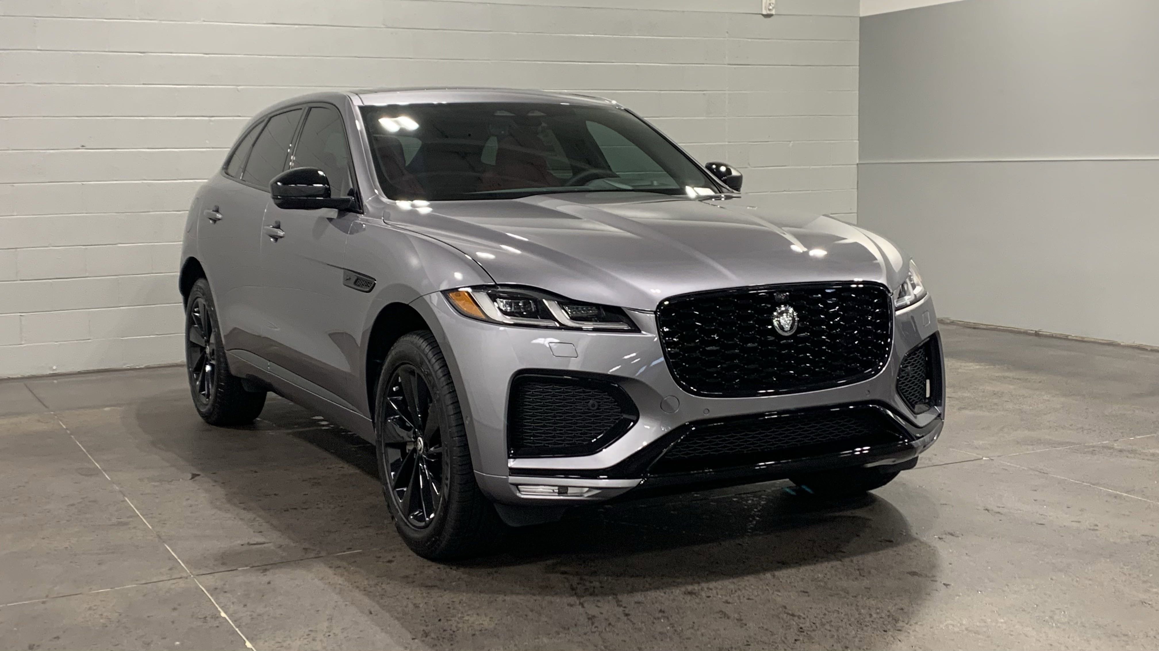 New 2026 Jaguar F-PACE R-Dynamic S image 11