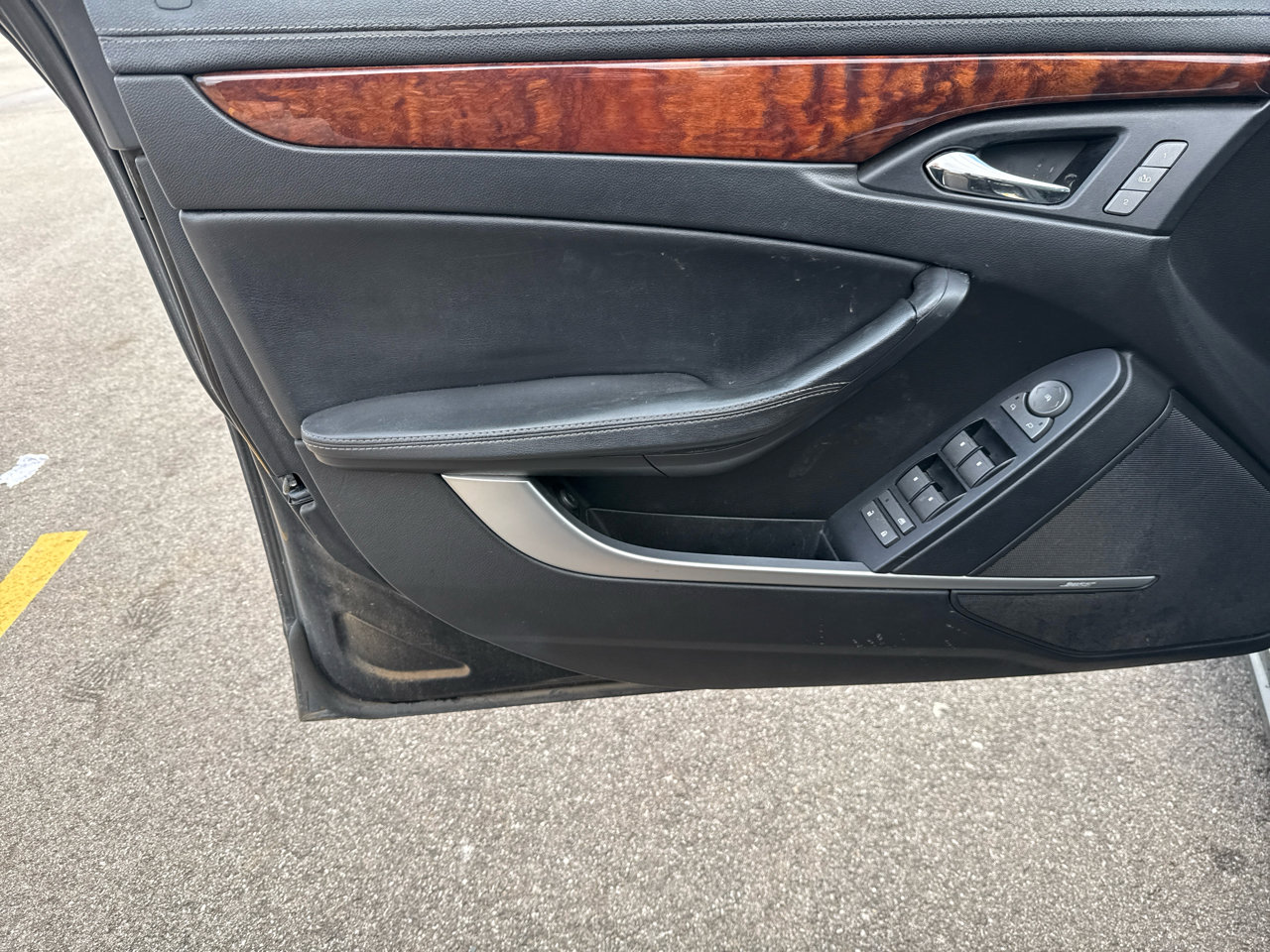 Used 2012 Cadillac CTS Luxury image 9