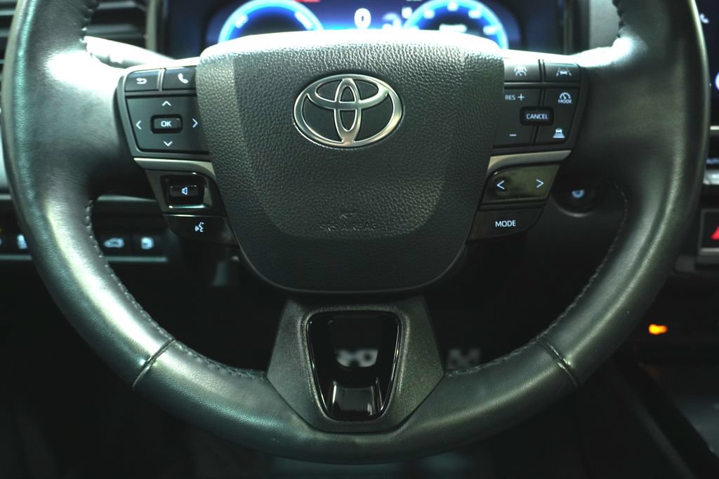 Used 2025 Toyota Camry XSE w/ Premium Plus Package AWD/4WD image 15