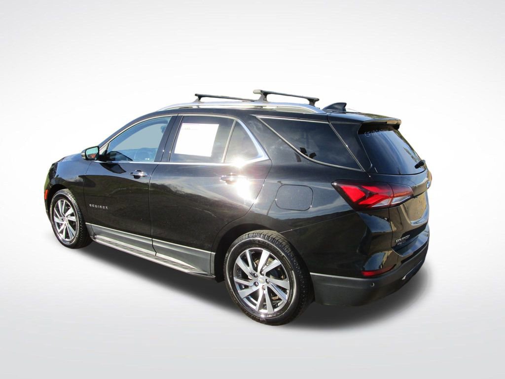 Used 2022 Chevrolet Equinox Premier image 3