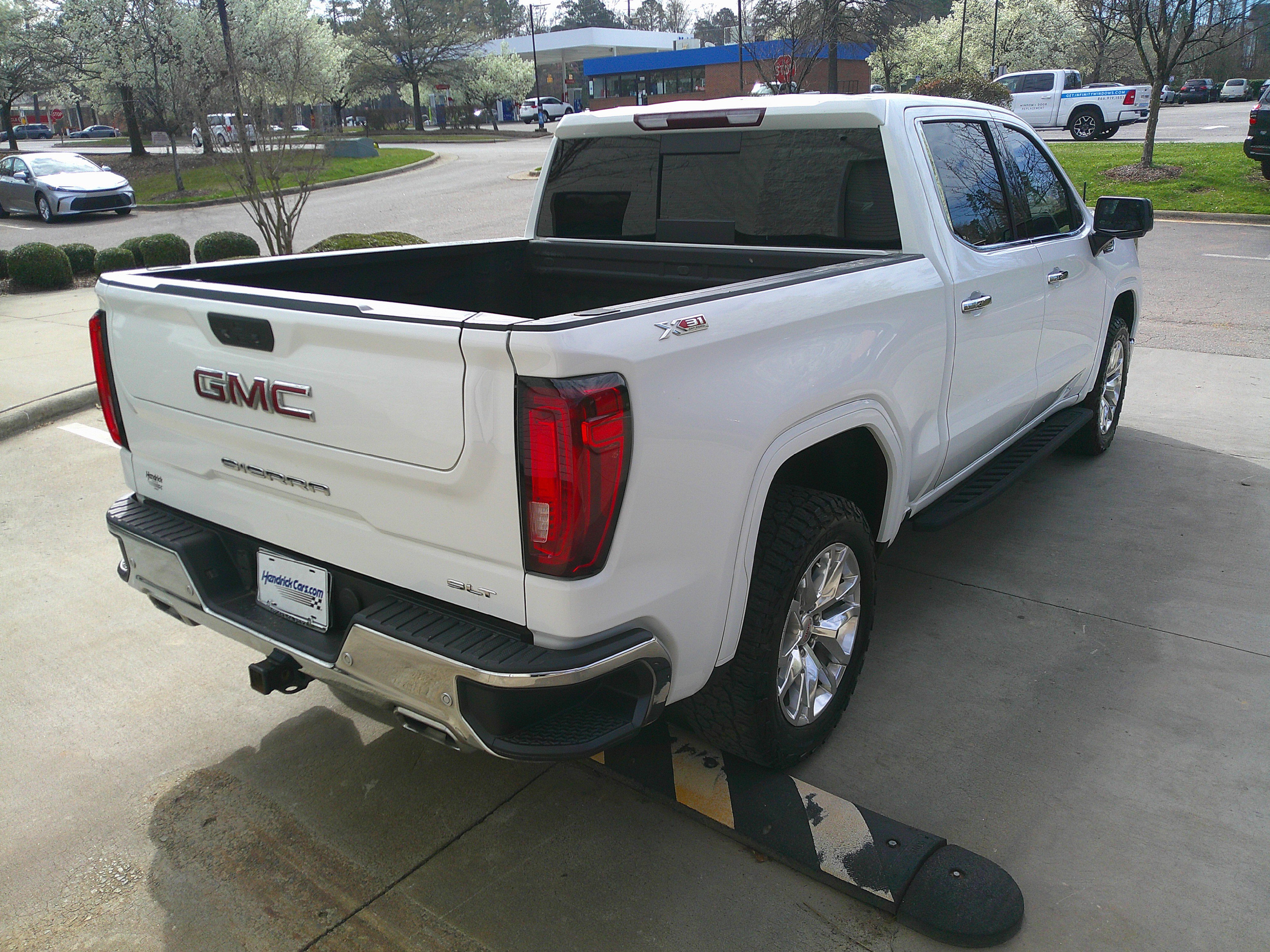 Used 2020 GMC Sierra 1500 SLT w/ SLT Premium Plus Package image 13