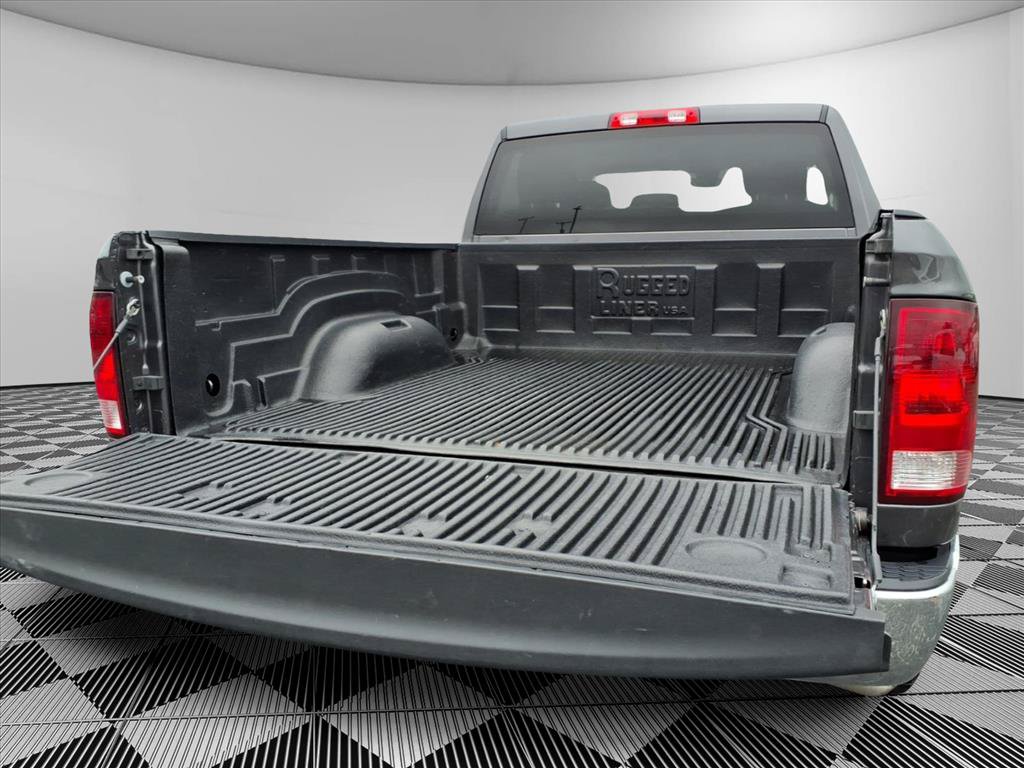 Used 2024 RAM 1500 Classic SLT AWD/4WD image 27
