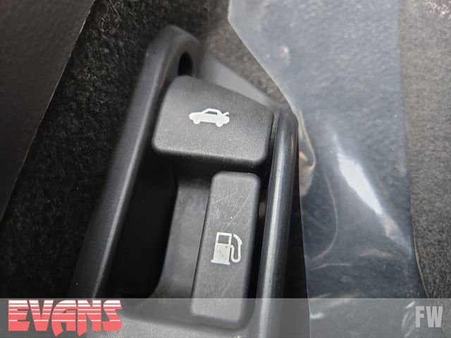 Used 2024 Toyota Corolla LE image 15