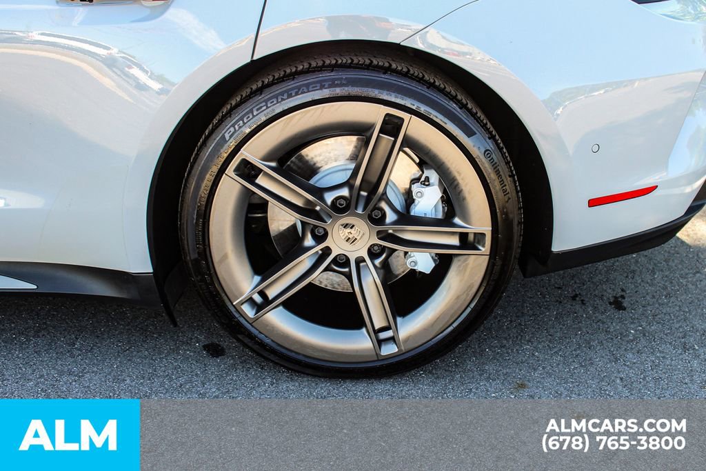 Used 2025 Porsche Taycan Turbo w/ Premium Package image 16