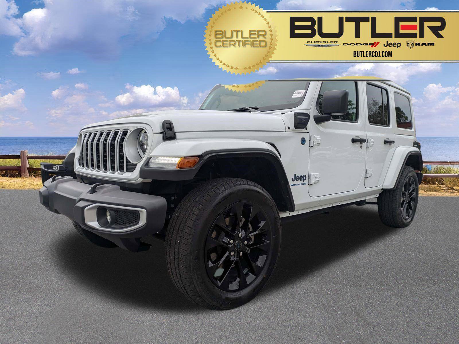 Used 2025 Jeep Wrangler Sahara w/ Safety Group AWD/4WD image 1