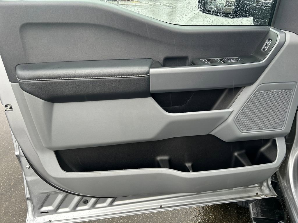 Used 2024 Ford F450 XLT image 16