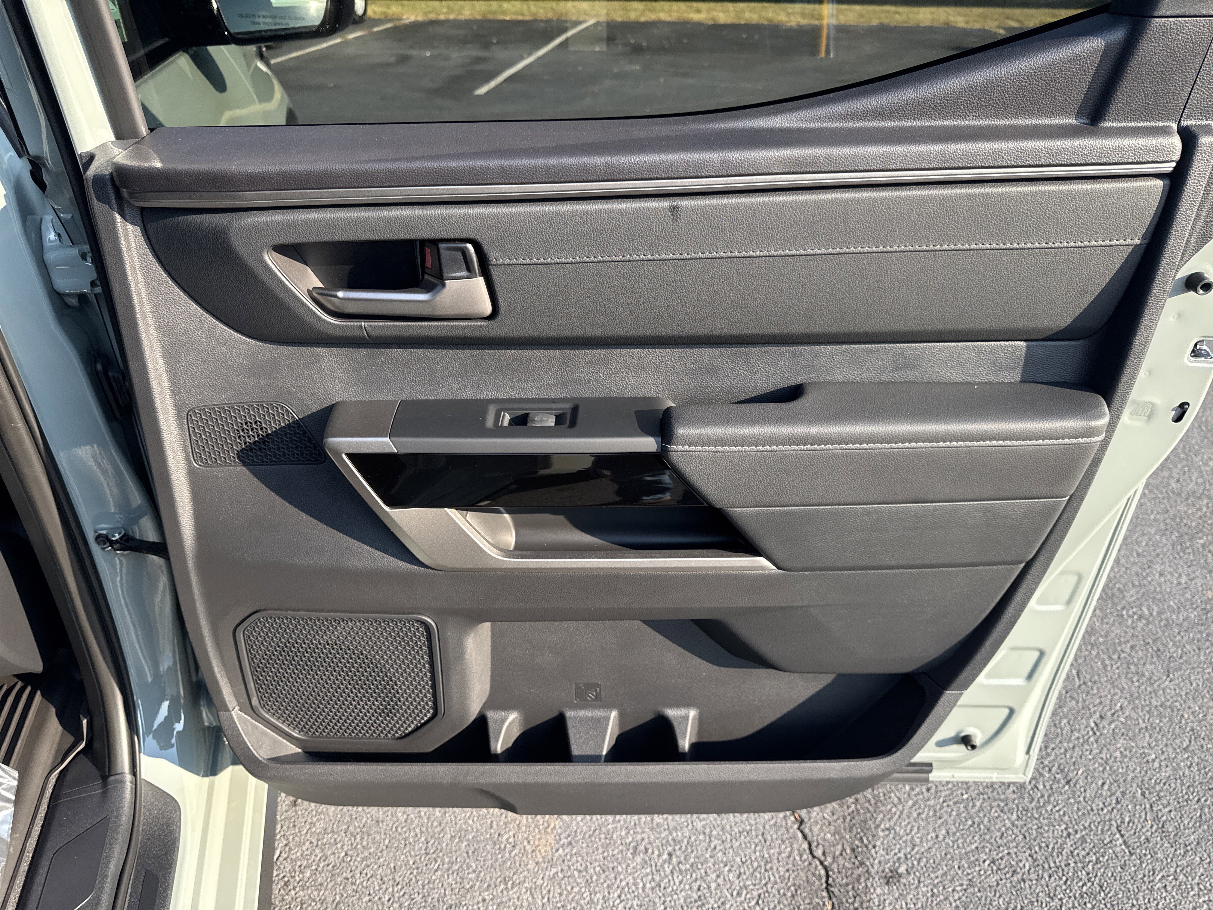 New 2026 Toyota Tundra Limited image 32