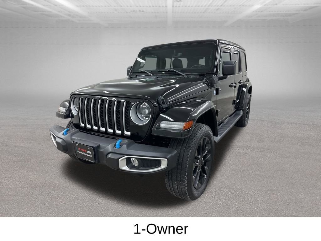 Used 2023 Jeep Wrangler Unlimited Sahara w/ Cold Weather Group image 8