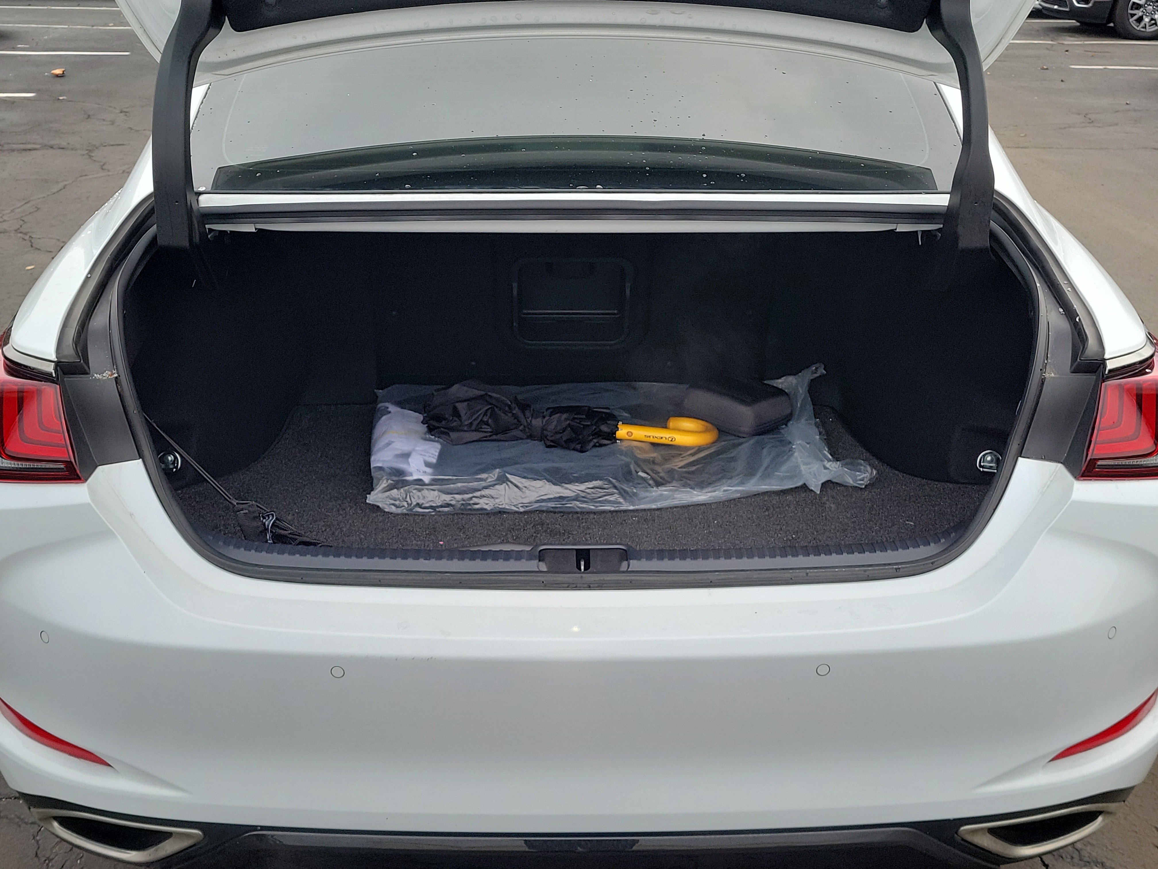 Used 2024 Lexus ES 350 F Sport image 7