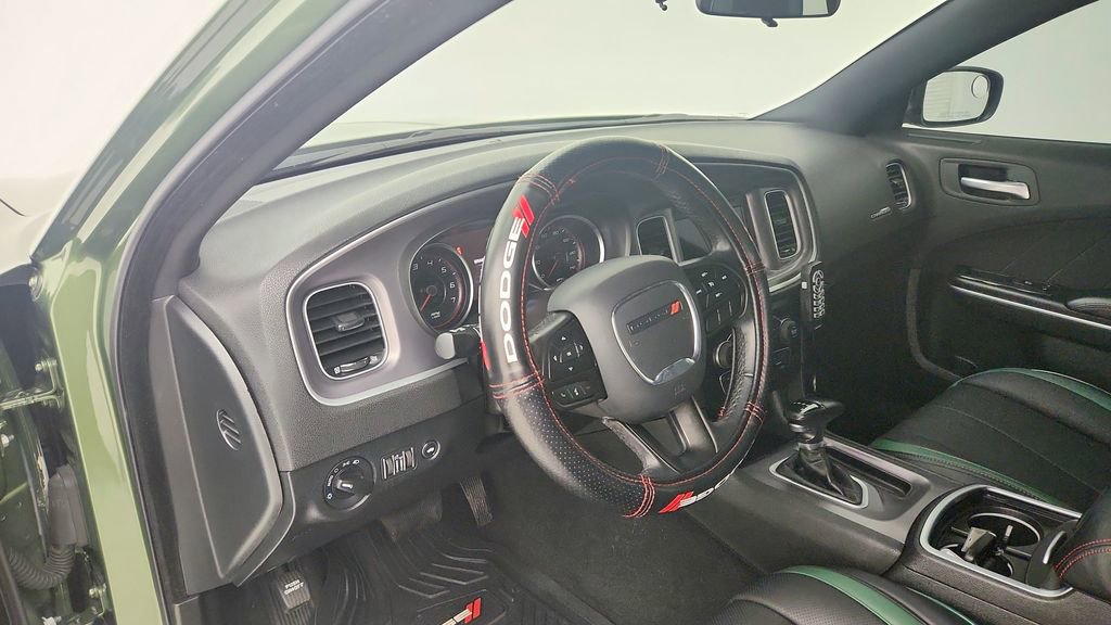 Used 2022 Dodge Charger SXT image 14