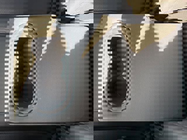 Used 2023 Hyundai Santa Fe SEL w/ Premium Package image 20