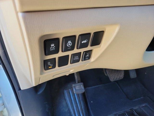 Used 2020 Nissan Pathfinder SL image 22