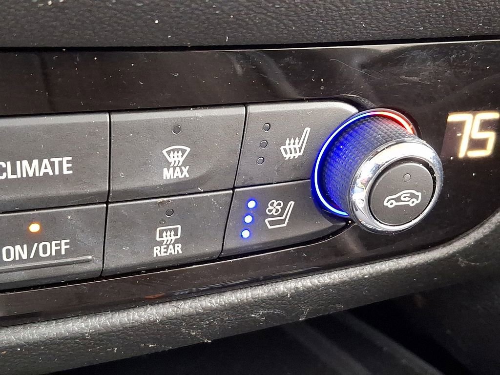 Used 2023 Buick Enclave Avenir w/ LPO, Floor Liner Package image 26