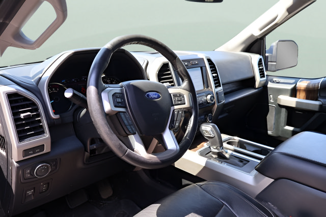 Used 2019 Ford F150 Lariat AWD/4WD image 10