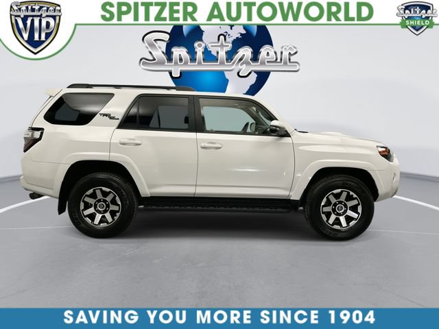 Used 2024 Toyota 4Runner TRD Off-Road Premium w/ Off Road Premium Plus Package AWD/4WD image 11